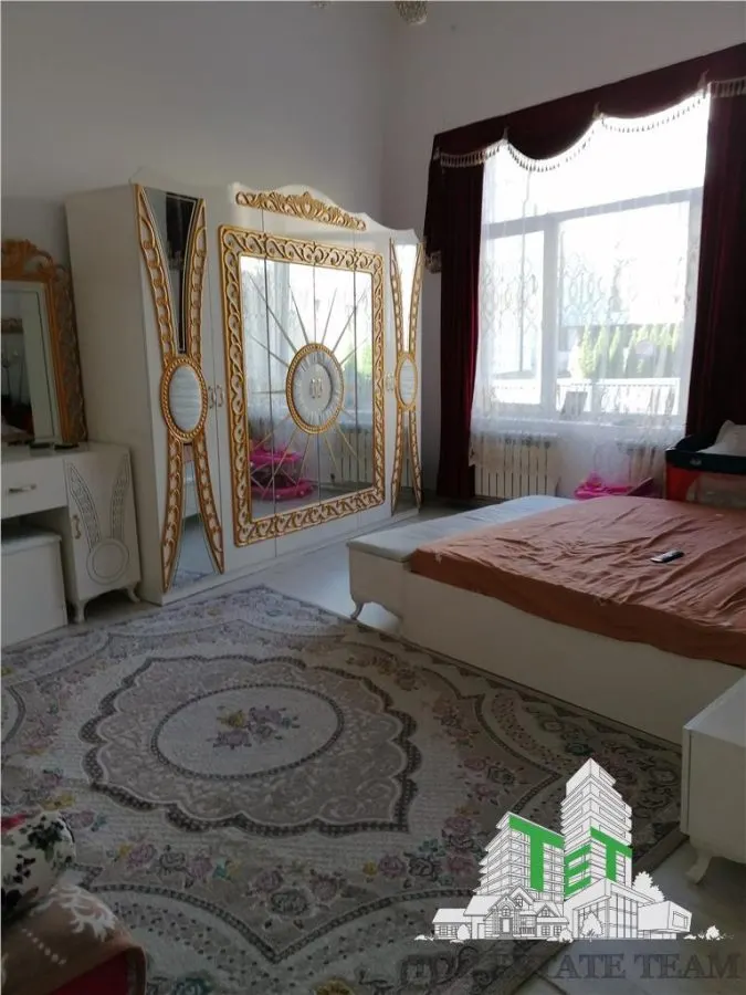5-Bedroom Apartment in Villa, Unirii Area - foto 5