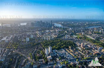 Two-Bedroom Apartments, Bow Green, Botanical Garden, London - foto 4