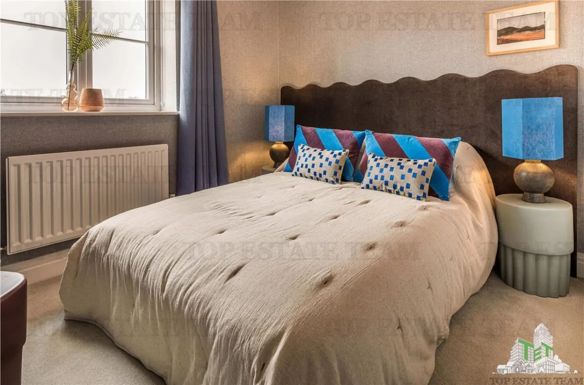 3-Bedroom House, Abbey Barn Park, Deangarden Reach, United Kingdom - foto 14