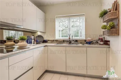 3-Bedroom House, Abbey Barn Park, Deangarden Reach, United Kingdom - foto 5
