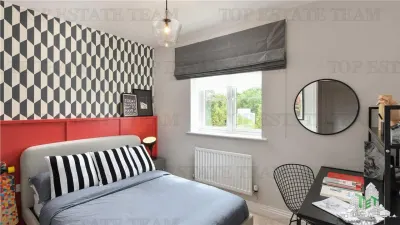 4-Bedroom House, Abbey Barn Park, High Wycombe, United Kingdom - foto 4
