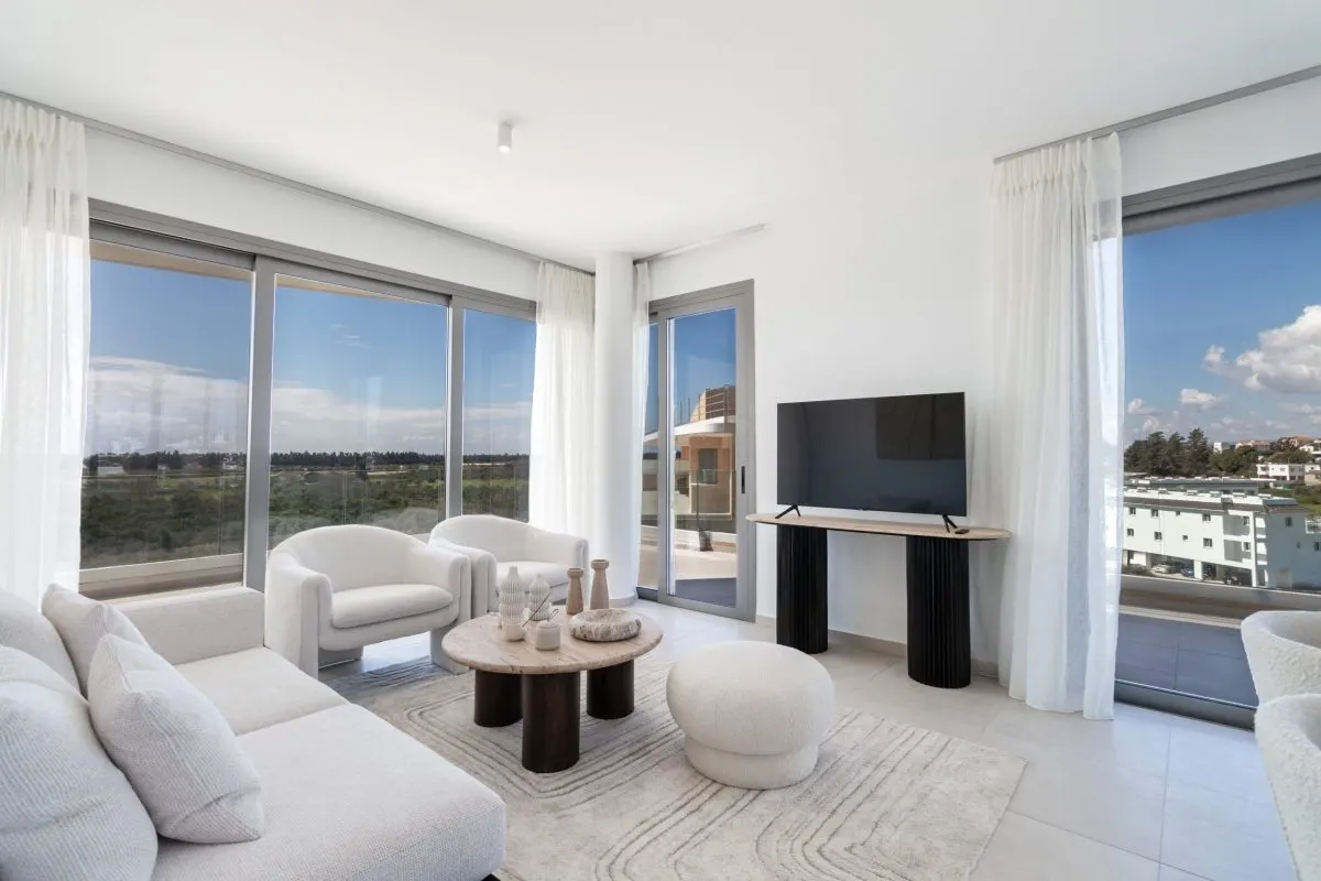 Apartment for Sale in Limassol, Cyprus - foto 1