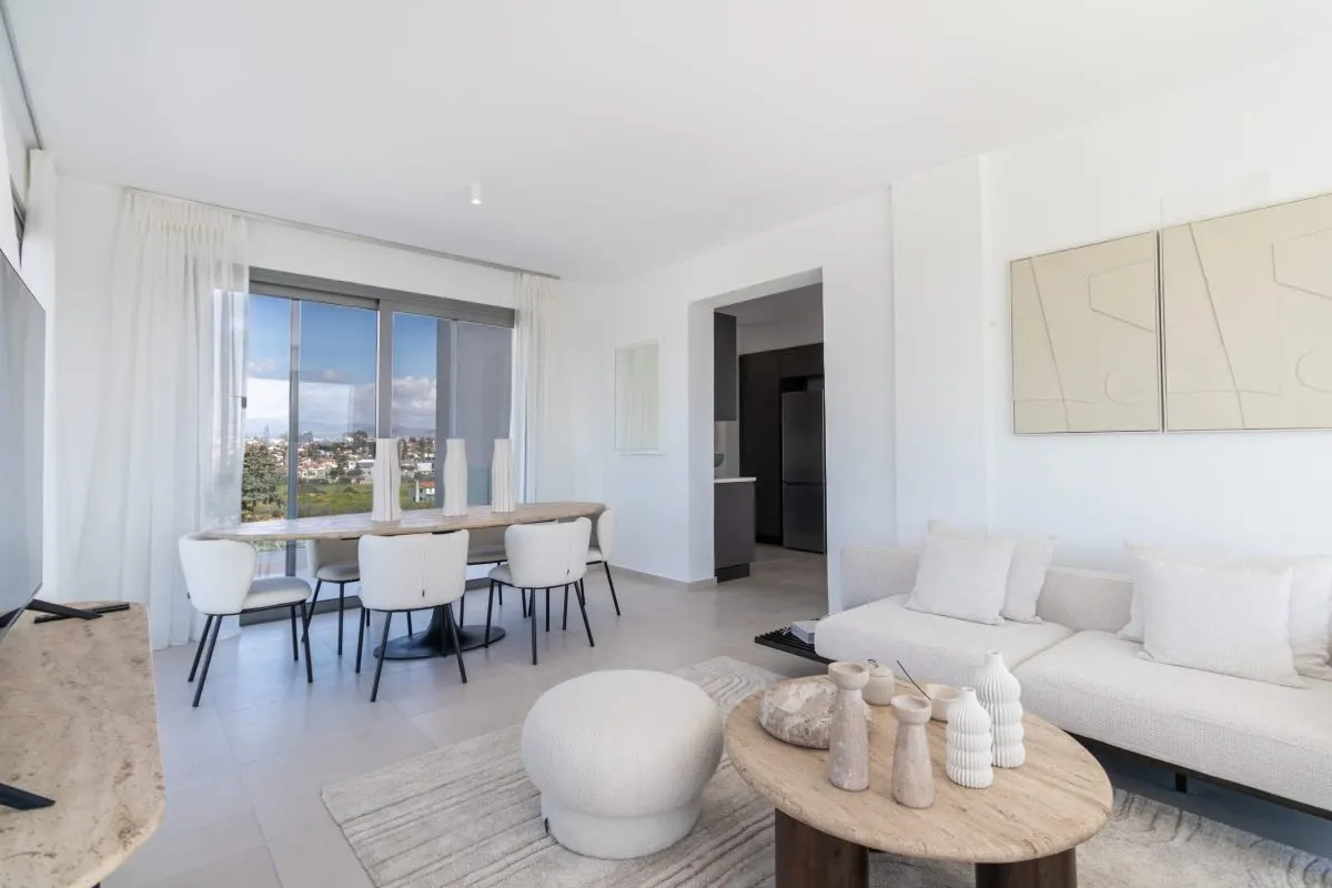 Apartment for Sale in Limassol, Cyprus - foto 4