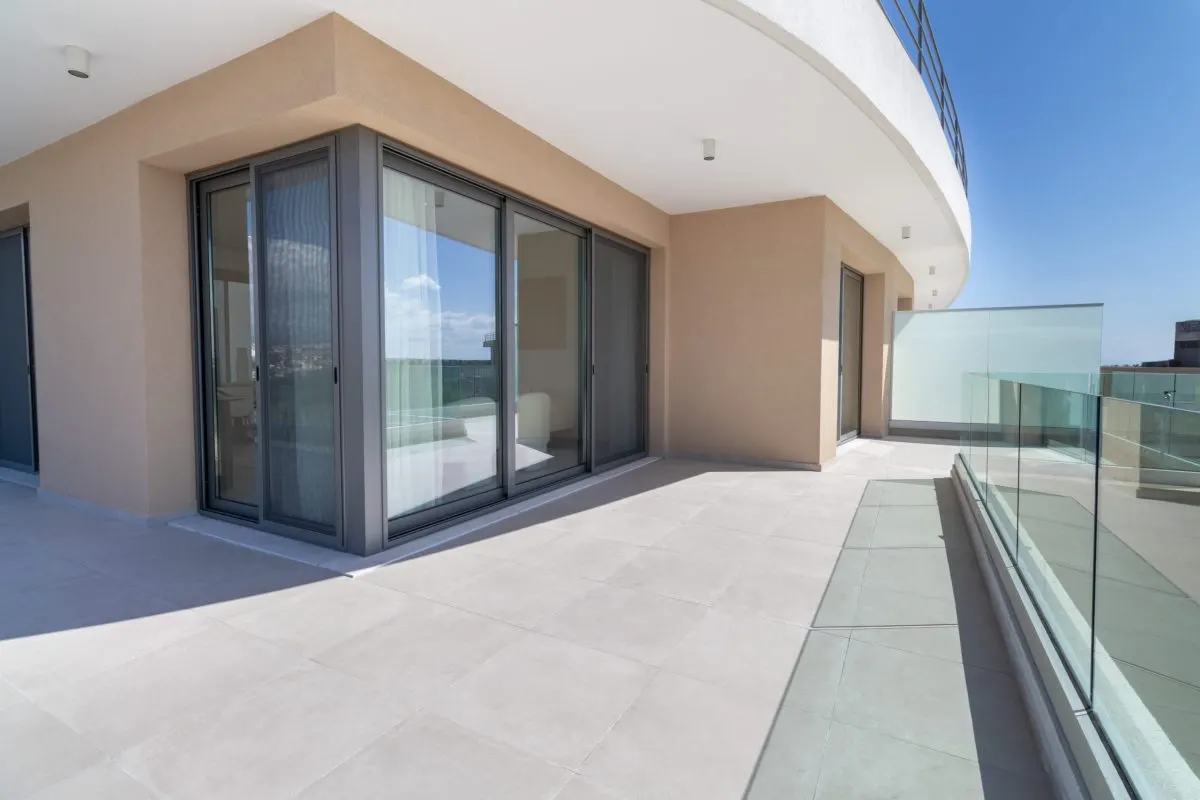 Apartment for Sale in Limassol, Cyprus - foto 8