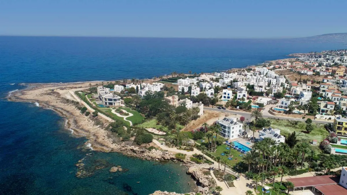 Villa for Sale in Paphos, Cyprus - foto 2