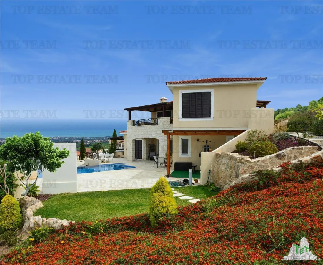 Villa for Sale in Paphos, Cyprus - foto 1