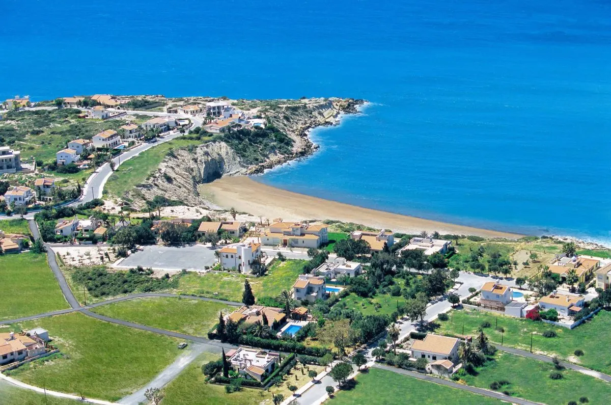 Villa for Sale in Paphos, Cyprus - foto 4