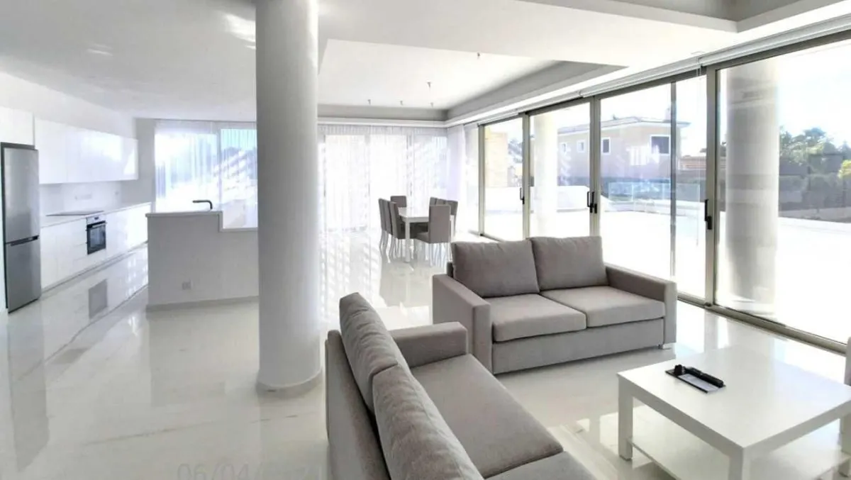 Villa for Sale in Paphos, Cyprus - foto 1