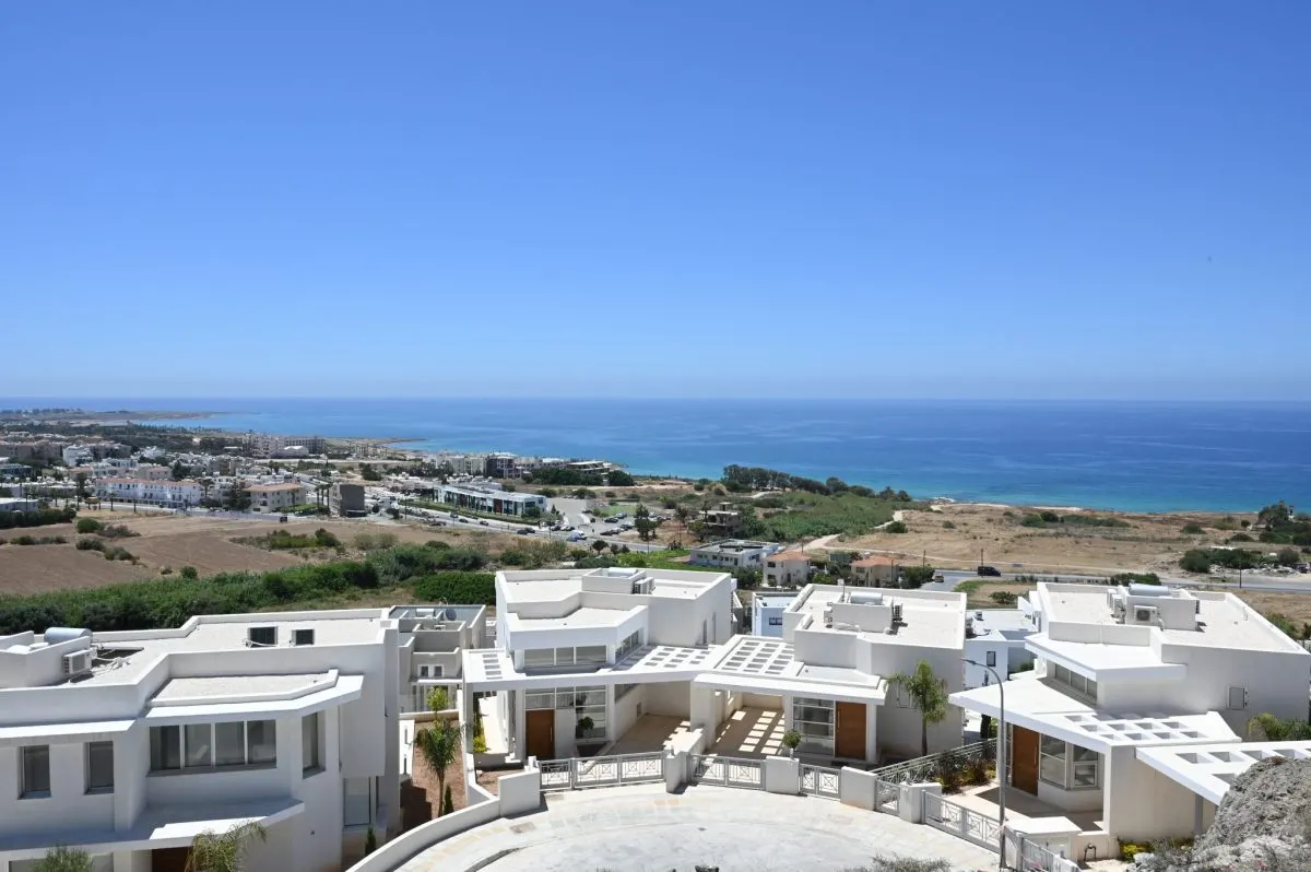 Villa for Sale in Paphos, Cyprus - foto 2