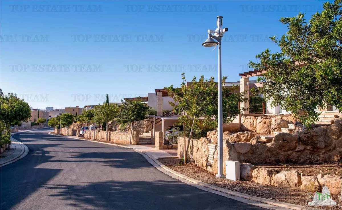 Apartment for Sale in Paphos, Cyprus - foto 3
