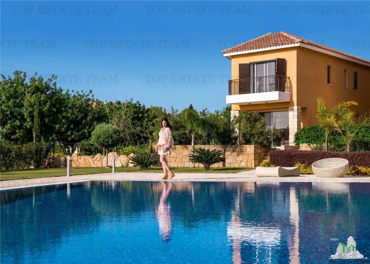 Apartment for Sale in Paphos, Cyprus - foto 8