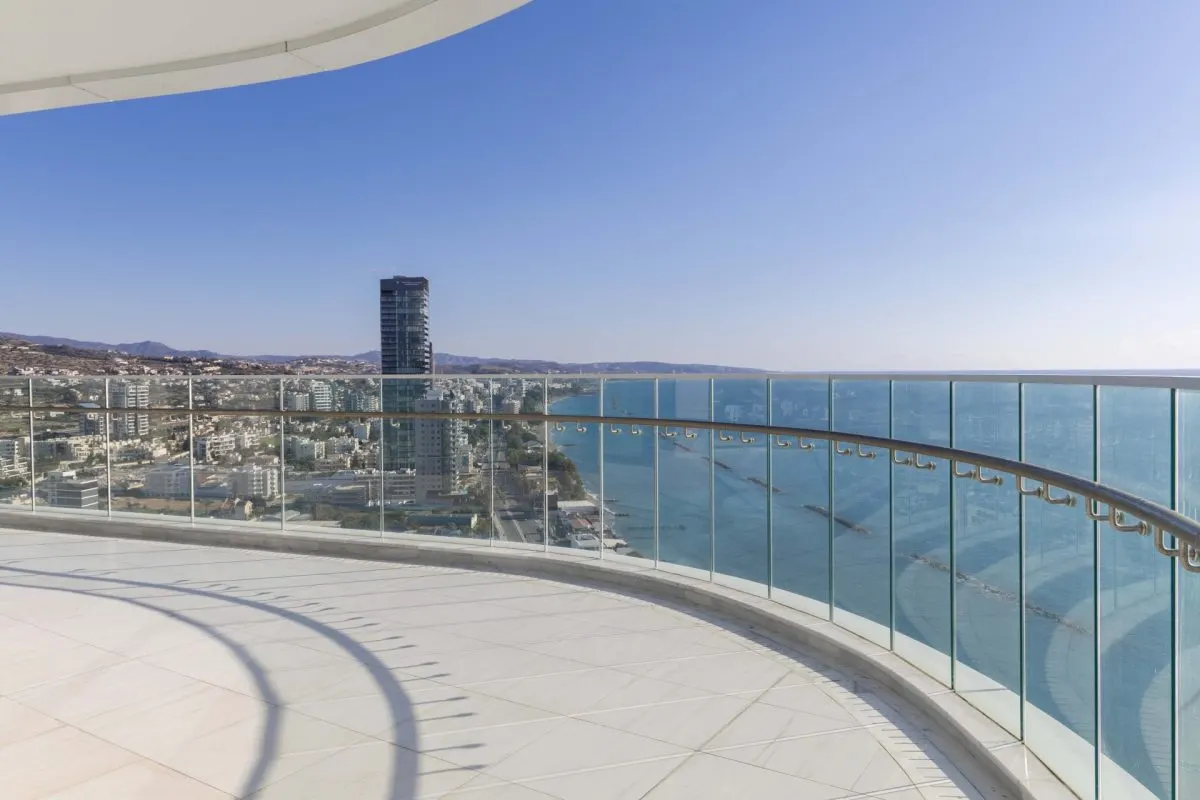 Apartment for Sale in Limassol, Cyprus - foto 16