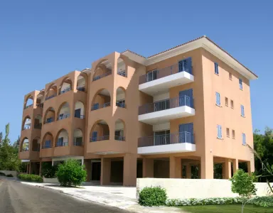 Apartment for Sale in Paphos, Cyprus - foto 4