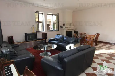 Villa for Sale in Kotor, Montenegro - foto 14