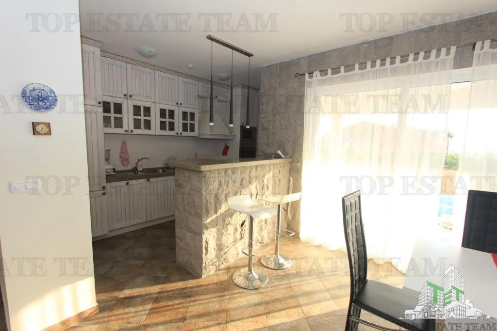 Villa for Sale in Budva, Montenegro - foto 9