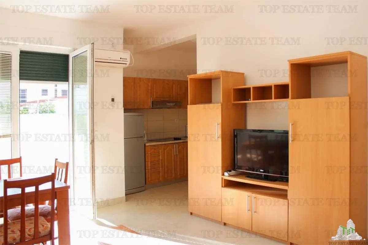 Apartment for Sale in Herceg-Novi, Montenegro - foto 9