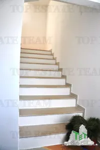 Villa for Sale in Herceg-Novi, Montenegro - foto 13