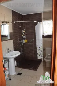 Villa for Sale in Herceg-Novi, Montenegro - foto 16
