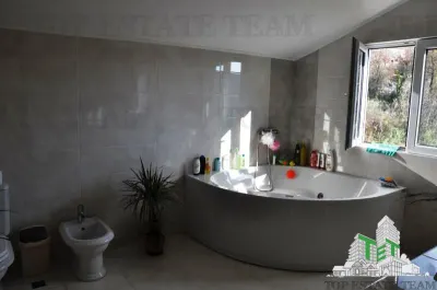 Villa for Sale in Herceg-Novi, Montenegro - foto 9