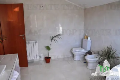 Villa for Sale in Herceg-Novi, Montenegro - foto 10