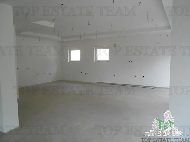 Villa for Sale in Kotor, Montenegro - foto 5