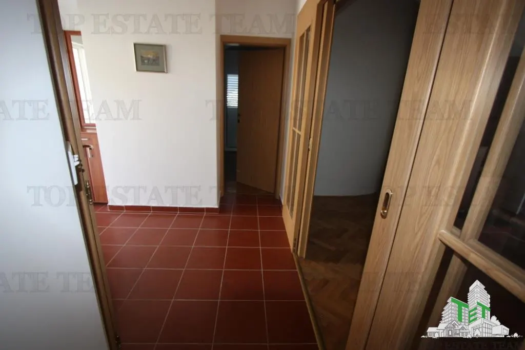 Apartment for Sale in Herceg-Novi, Montenegro - foto 11
