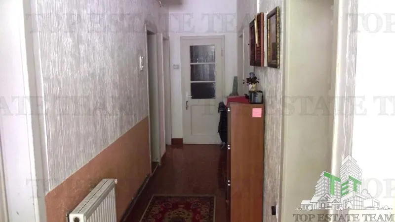 Villa for Sale in Budva, Montenegro - foto 1