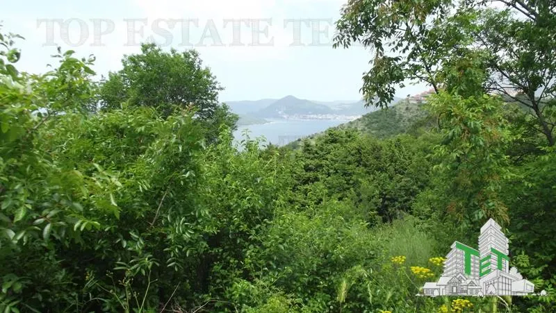 Building Land for Sale in Budva, Montenegro - foto 1