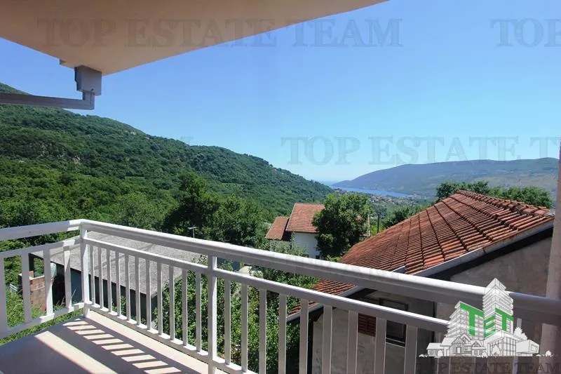 Villa for Sale in Herceg-Novi, Montenegro - foto 19