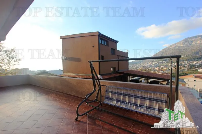 Villa for Sale in Bar, Montenegro - foto 2