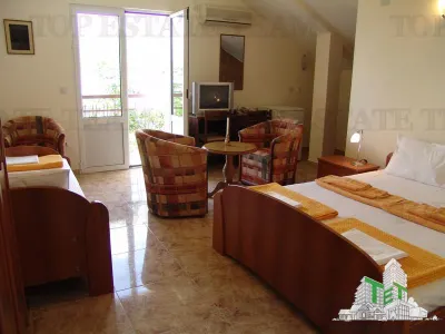 Hotel for Sale in Herceg-Novi, Montenegro - foto 9