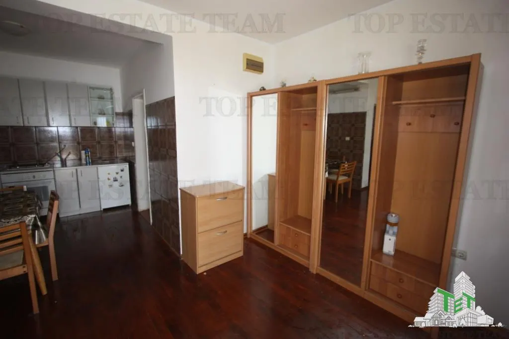 Villa for Sale in Herceg-Novi, Montenegro - foto 14