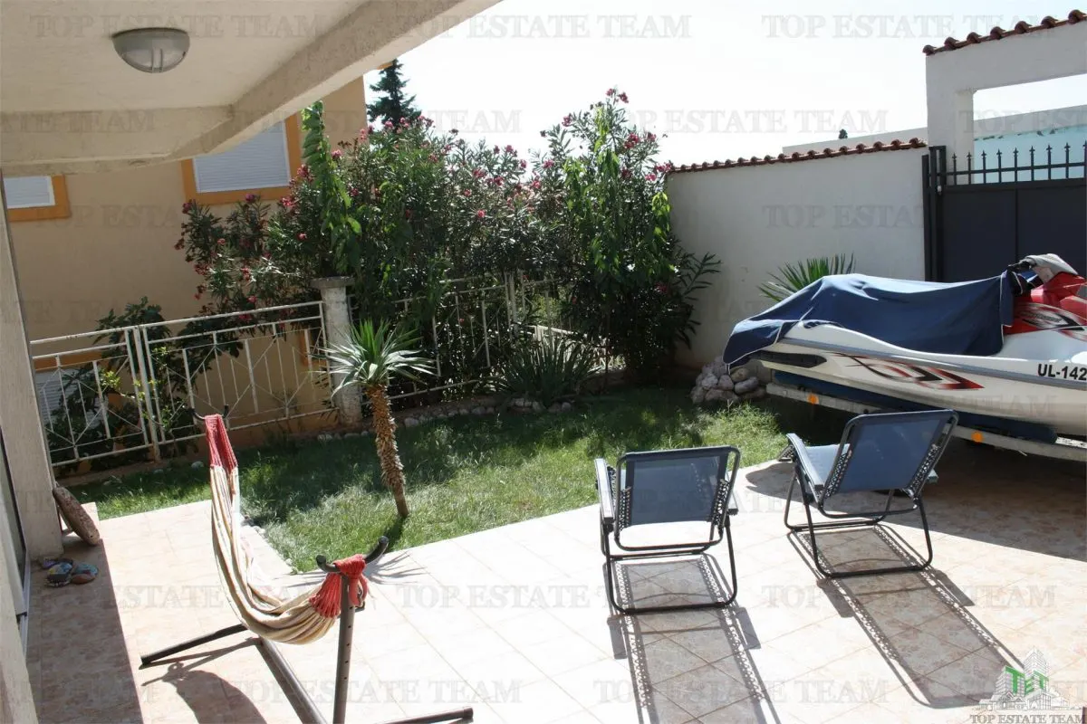 Villa for Sale in Bar, Montenegro - foto 15