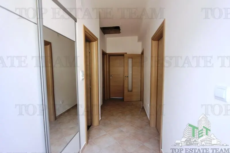 Villa for Sale in Herceg-Novi, Montenegro - foto 9