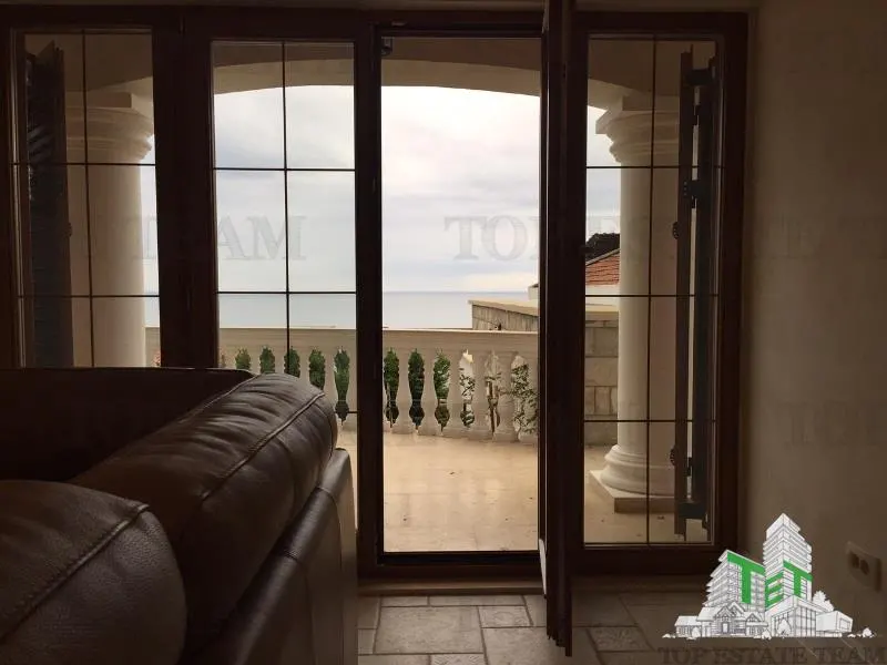 Villa for Sale in Bar, Montenegro - foto 6