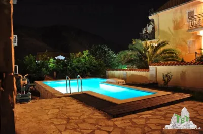 Villa for Sale in Kotor, Montenegro - foto 5