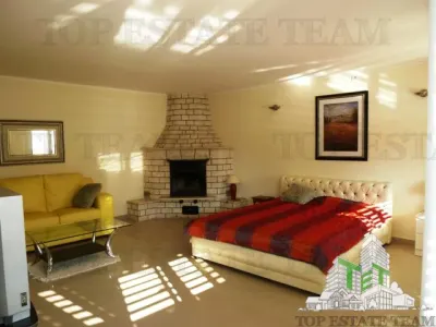 Villa for Sale in Kotor, Montenegro - foto 7