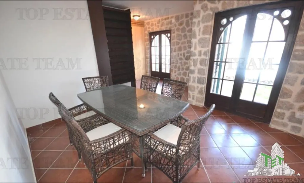 Villa for Sale in Kotor, Montenegro - foto 5