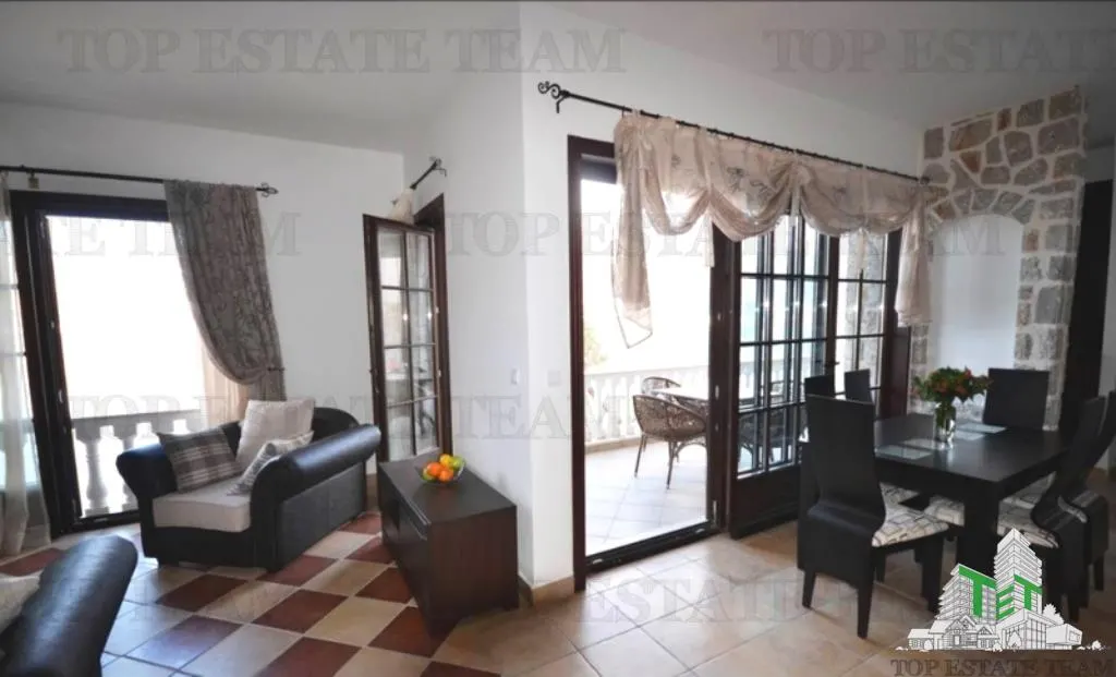 Villa for Sale in Kotor, Montenegro - foto 7