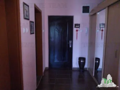 Apartment for Sale in Herceg-Novi, Montenegro - foto 5