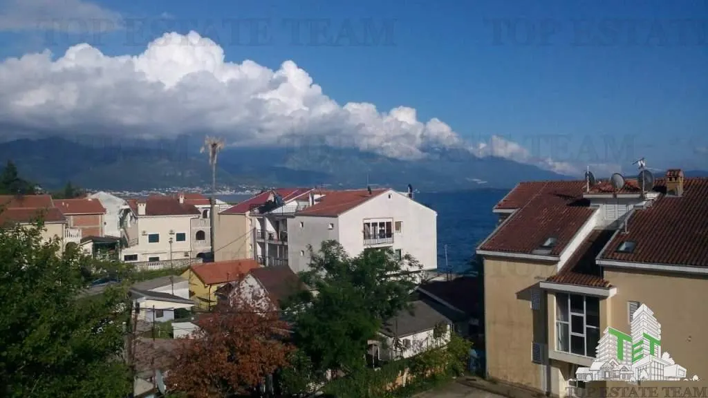 Apartment for Sale in Herceg-Novi, Montenegro - foto 9