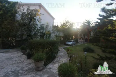 Villa for Sale in Kotor, Montenegro - foto 11