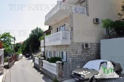 Villa for Sale in Herceg-Novi, Montenegro - foto 2