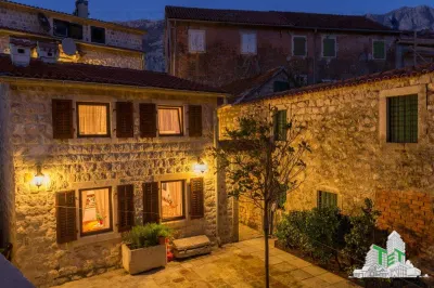 Villa for Sale in Kotor, Montenegro - foto 5