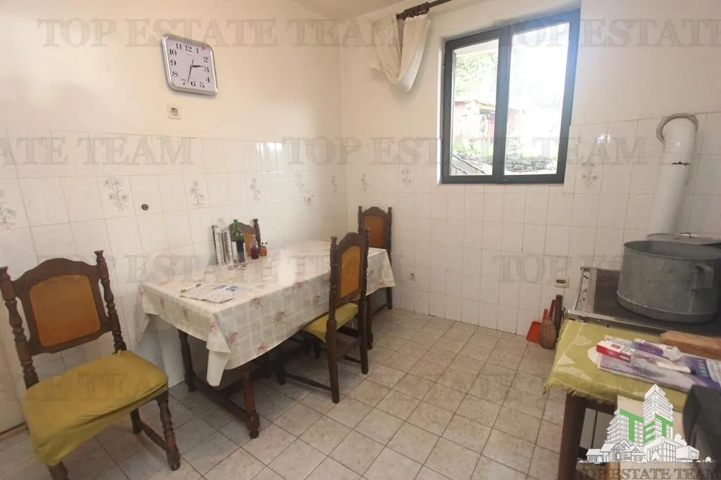 Villa for Sale in Herceg-Novi, Montenegro - foto 17