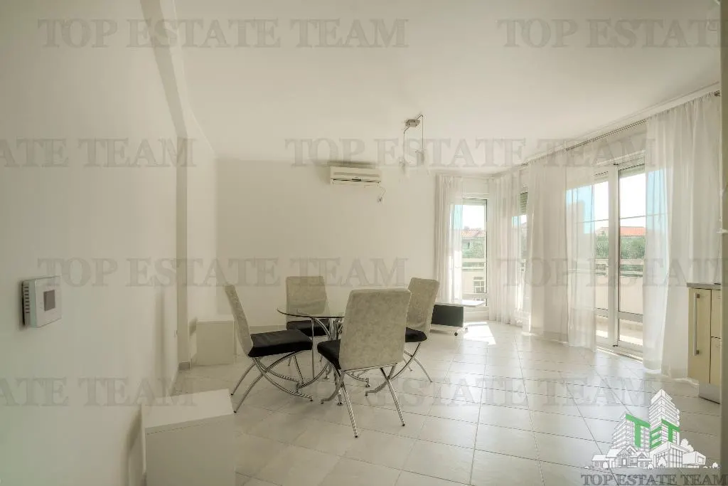 Apartment for Sale in Budva, Montenegro - foto 1