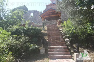 Villa for Sale in Herceg-Novi, Montenegro - foto 2