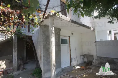 Villa for Sale in Bar, Montenegro - foto 14