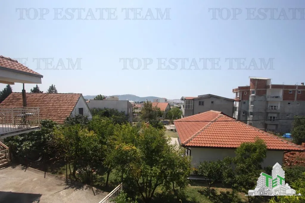 Villa for Sale in Bar, Montenegro - foto 9