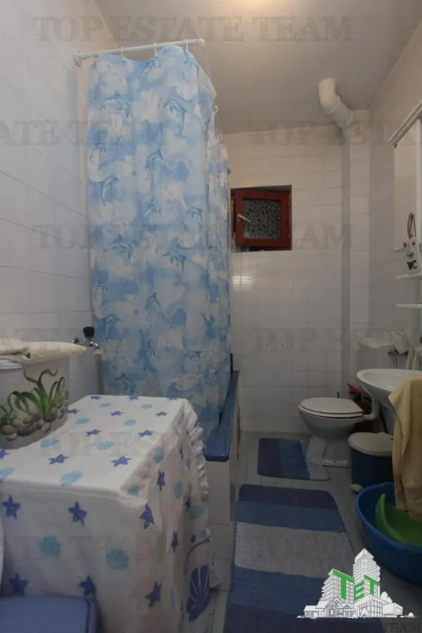 Villa for Sale in Herceg-Novi, Montenegro - foto 13
